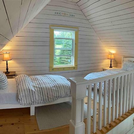 Sea Cliff Cottage Edwardsville Экстерьер фото