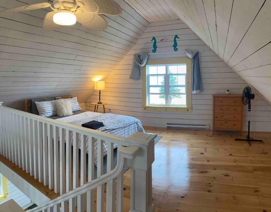 Sea Cliff Cottage Edwardsville Экстерьер фото